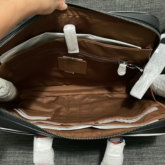 Coach Graham Slim Brief In Colorblock Signature Canvas - Picture 7 of 11